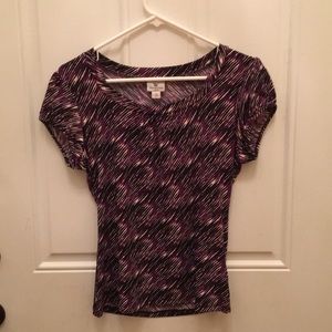 Women’s short sleeve top